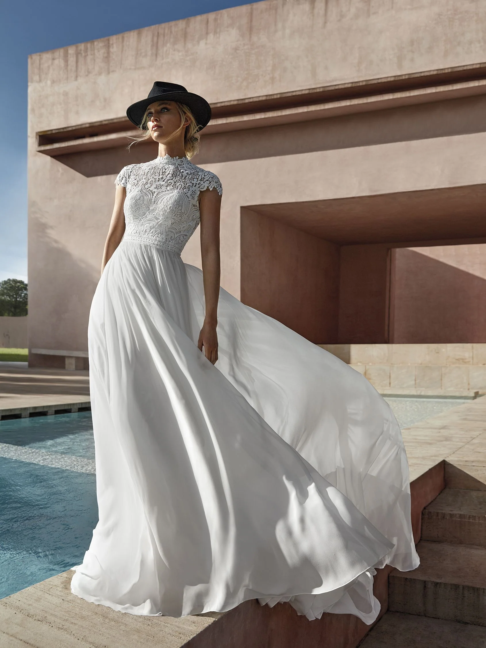 PRONOVIAS - MARBURG - immagine 2