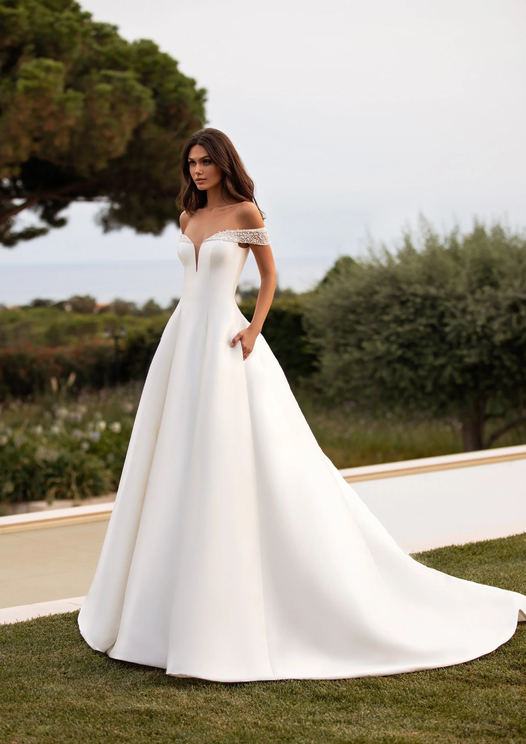 PRONOVIAS - REA - immagine 5